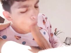 PYJAMA TEENS - SUCK AND FUCK - CUMSHOT PORN BOYS