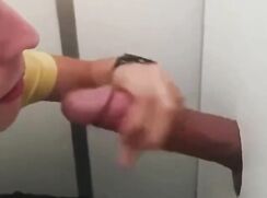 hungry glory hole boy..