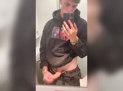 cute str8 guy travel get hornie so went to bathroom to wank boys porn