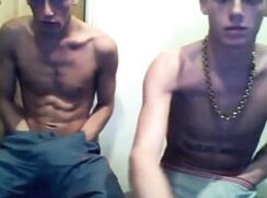 2 DRUNKEN STRAIGHT FRIENDS GOES WILD