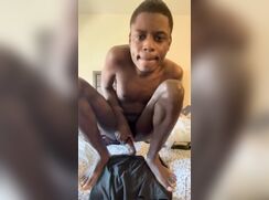 [Archive of GBT][0259] Black boy cumming on his shorts