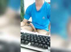 Gay Limp to hard capture webcam boys porn Asian