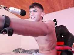 KAYN SOLO SHOW MADE BOYS PORN