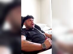 How many times can he cums?