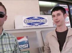 Fucking on a parklot in front of the Wallmart