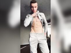 Handsome Twink Cumshots Cam Porn