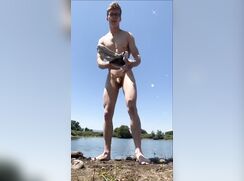 [HBW] Naked Swimming 871945