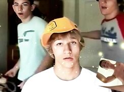 The lion sleeps tonight - gay teen boys don't