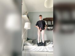 Handsome Twink Showing 26