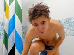 Luxallenn shower ticketshow SHOWER BOYS PORN