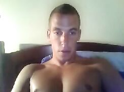 Julien 24yo - 1,83m / 75kg - French Str8 Boy