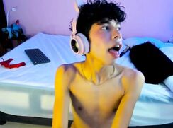 [HBW] Happy On Cam 187626