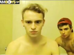 Hot 2 Handsome Gay Boys Hot Shower,Cum On Cam