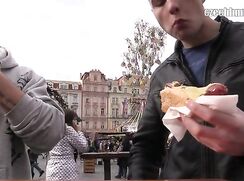 Mike wird zum Fick verführt