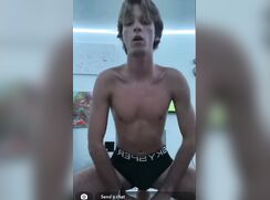 SLUTTY SNAPCHAT TWINK