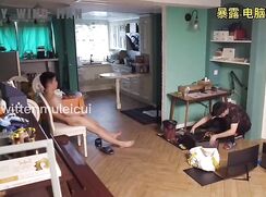 YOUNG ASIAN TEEN JERKS OFF WHILE HIS PC IS INSTALLED BY A PROFESSIONAL