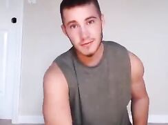 One Gorgeous StudPussy College Boys Porn