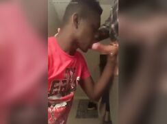 Niggalicious CumSucker Cam Boys Porn