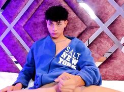 Big Cock Teen Boy Precum Fun TWINK GAY PORN