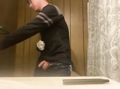 Dnz hot blond boy cums on cam