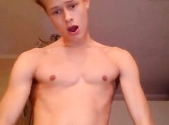 handsome blonde cumming at kitchen this time