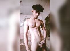 Desi delecious Indian muscle big dick boy
