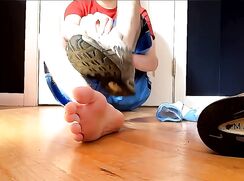 Foot Fetish Twink's feet {verbal} AI Enhanced