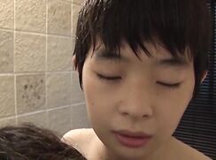 Tora & Friends take a School Trip