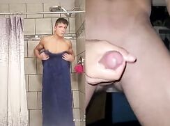 tiktoker showing naked and jerking off cumming too