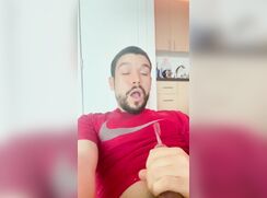 [Twit] [827] I envy him