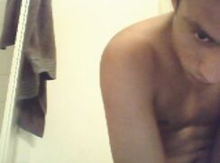 Mickael 2 - 18yo - 1,70m / 60kg - French Str8 boy Brest