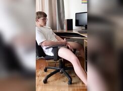 Young twink jerking home solo