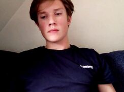 [ABX][VIP] He's a bit chubby but has a really cute face and butt