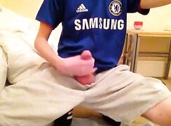 se mojó los pantalones