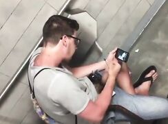 Spy-big cock cummer in stall