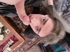 Australian slut Joshua takes a facial 2