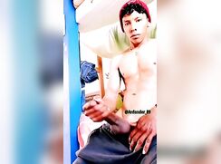 amateur twink jerking cumshot homemade