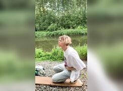 [Archive of GBT][0411] Taking a break from my walk to shoot a load into nature