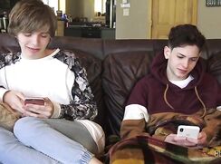 CUTE WINTER TWINK COUPLE SEX GAY PORN VIDEOS