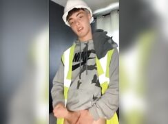 cute britt worker get hornie jo at the job