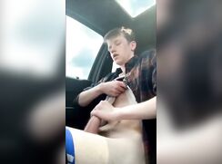 [Archive of GBT][0539] Blonde twinky`s wanking in car