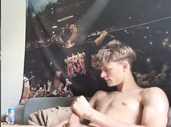 cute fit blonde jacking off on his bed boys porn
