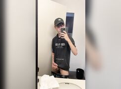 SHAWN MENDES AS TEEN