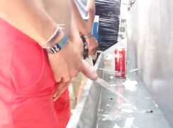 Festival Urinal Piss