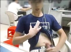 cute chat jo in college doesnt care his class mates cam porn