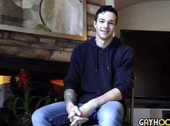 {LTZ} Sweet & Muscular Boy