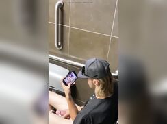 Str8 redneck spied, caught jacking off BWC & cumming