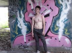 Photo shot french twink - BTS 01