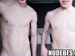 Amateur Video Friends Play - Twink Porn