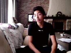 Belgian Bros Wank when Parents are Out